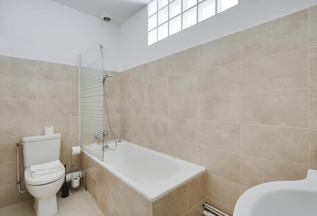 Charming Apartment - 1Br-4P - Parc Monceau Παρίσι Εξωτερικό φωτογραφία
